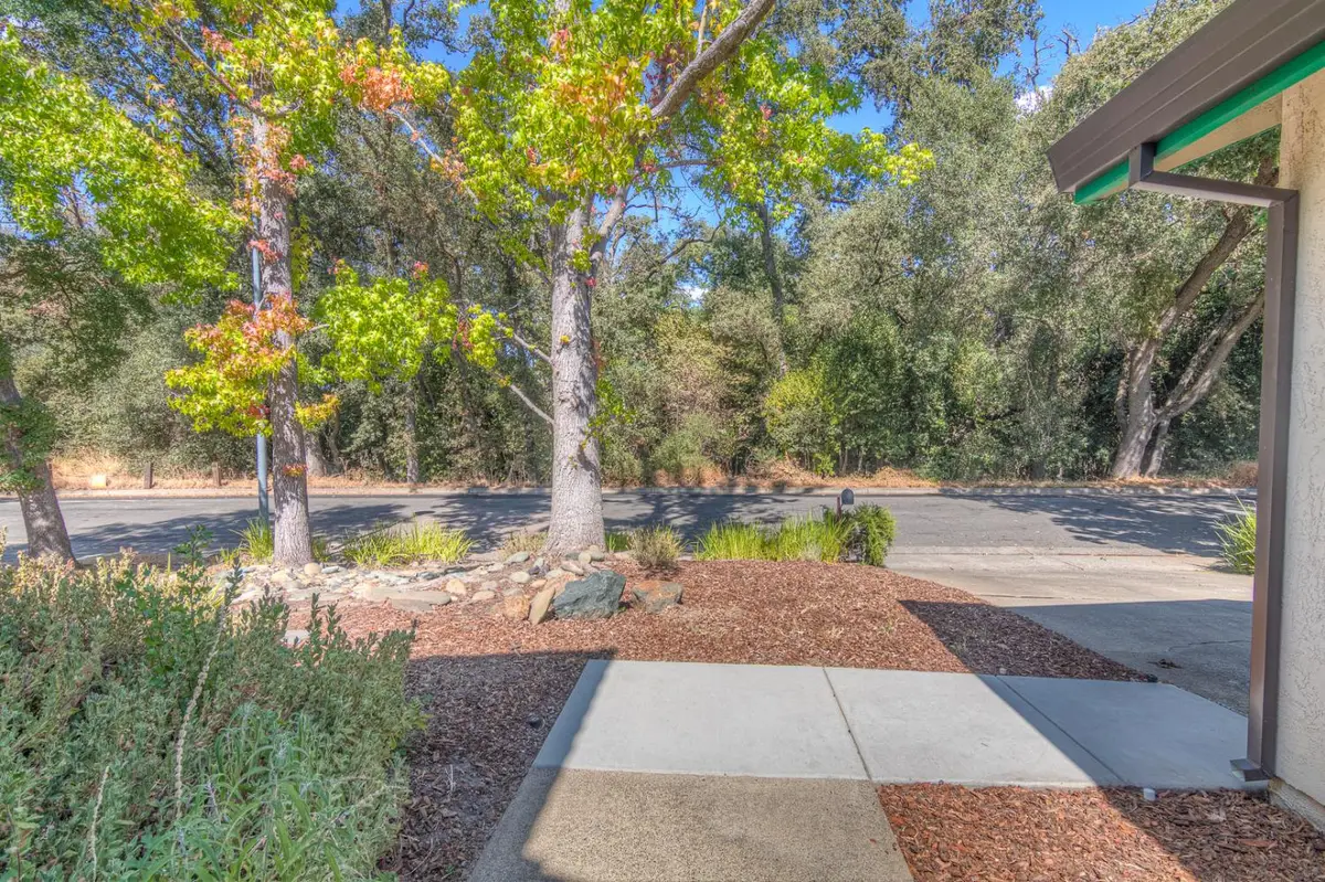 8225 Foxfire Drive, Orangevale, CA 95662 - #1