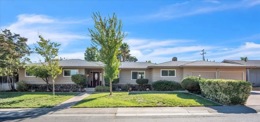 3996 Rochdale Drive, Carmichael, CA 95608 - #2