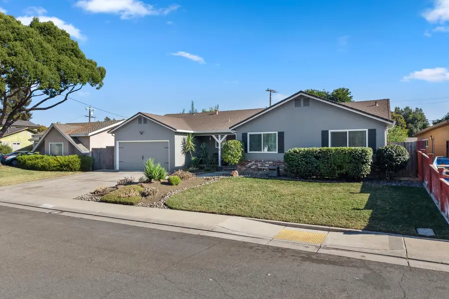 2948 Del Rio Drive, Stockton, CA 95204 - #2
