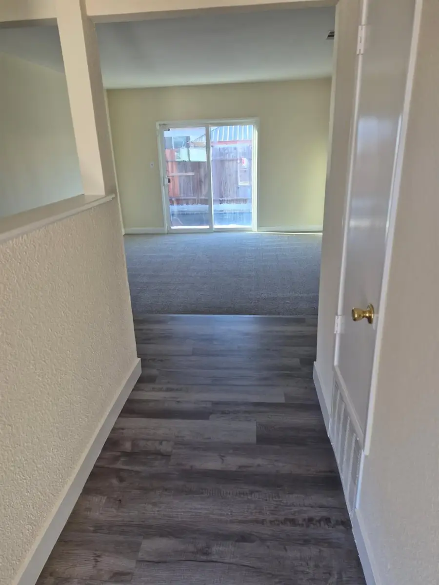 292 Dana Court, Manteca, CA 95336 - #2