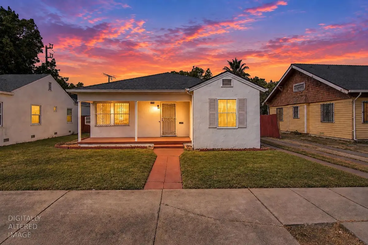 1211 N Airport Way, Stockton, CA 95205 - #1
