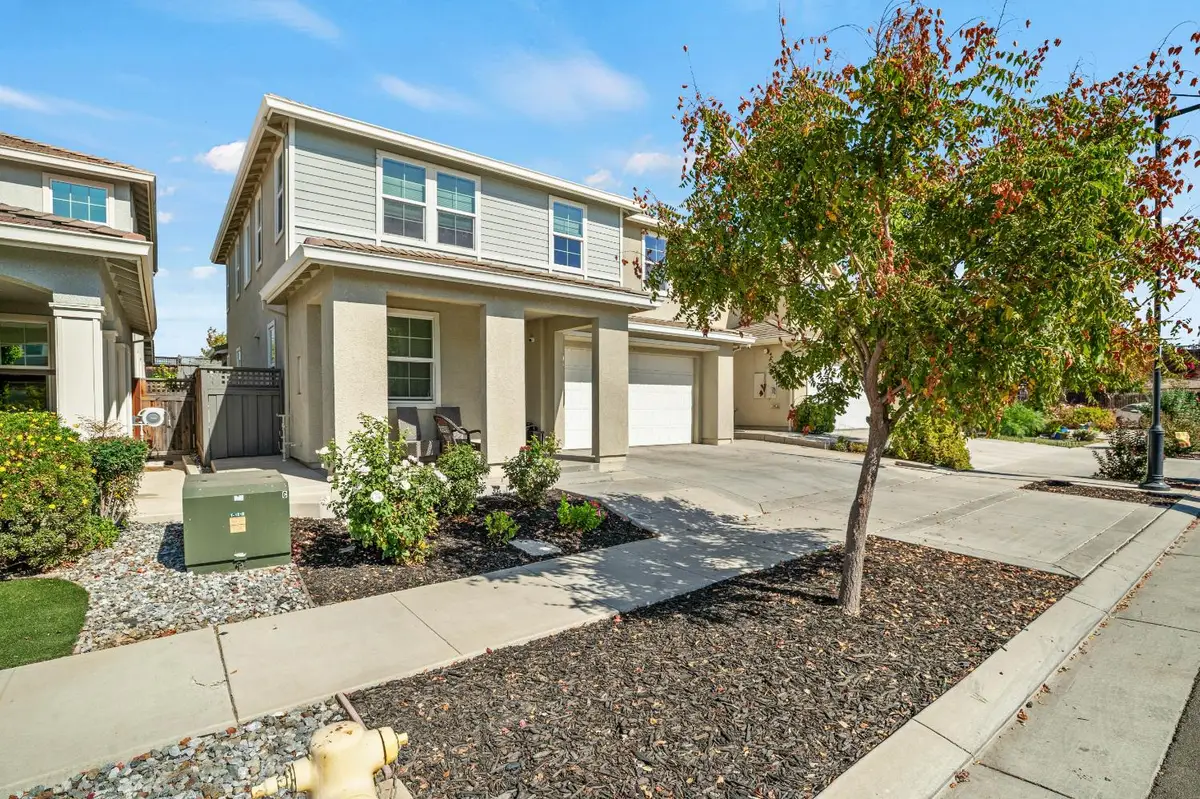 945 Mendocino Ct, Lathrop, CA 95330 - #1