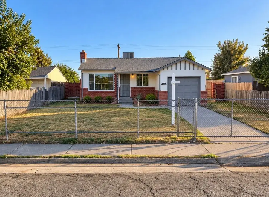 3690 Mcclellan Drive, North Highlands, CA 95660 - #2