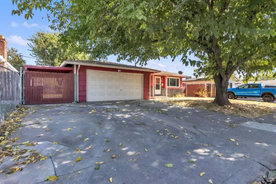 3266 Nareb Street, Sacramento, CA 95838 - #2