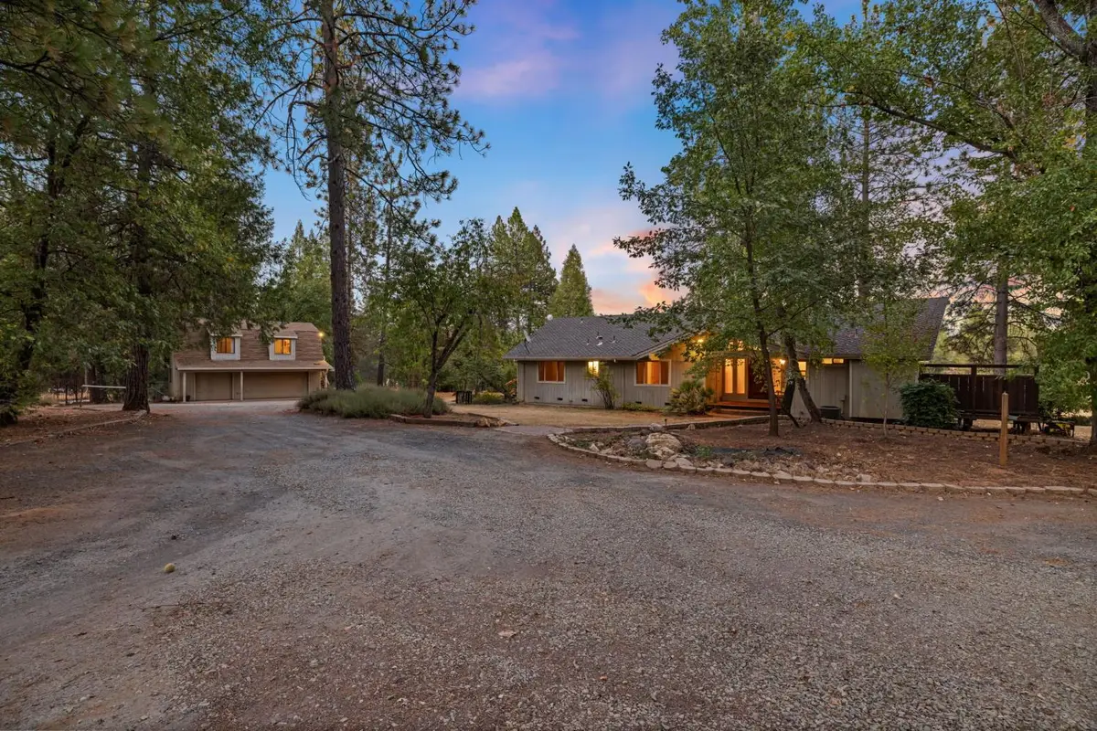 19526 Shawnee Trail, Mokelumne Hill, CA 95245 - #1
