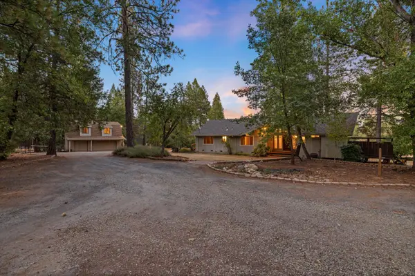 19526 Shawnee Trail, Mokelumne Hill, CA 95245