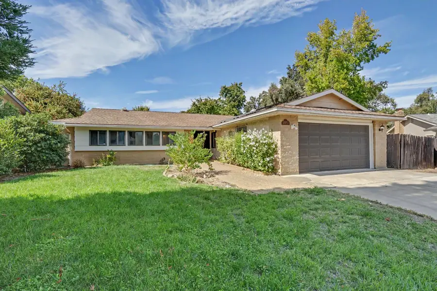 6851 Albury Street, Citrus Heights, CA 95621 - #2