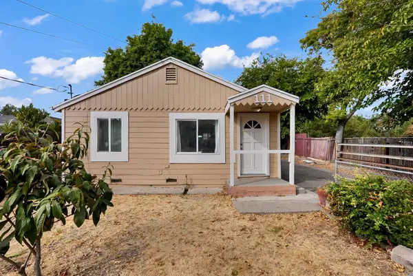 111 N Hinkley Avenue, Stockton, CA 95215