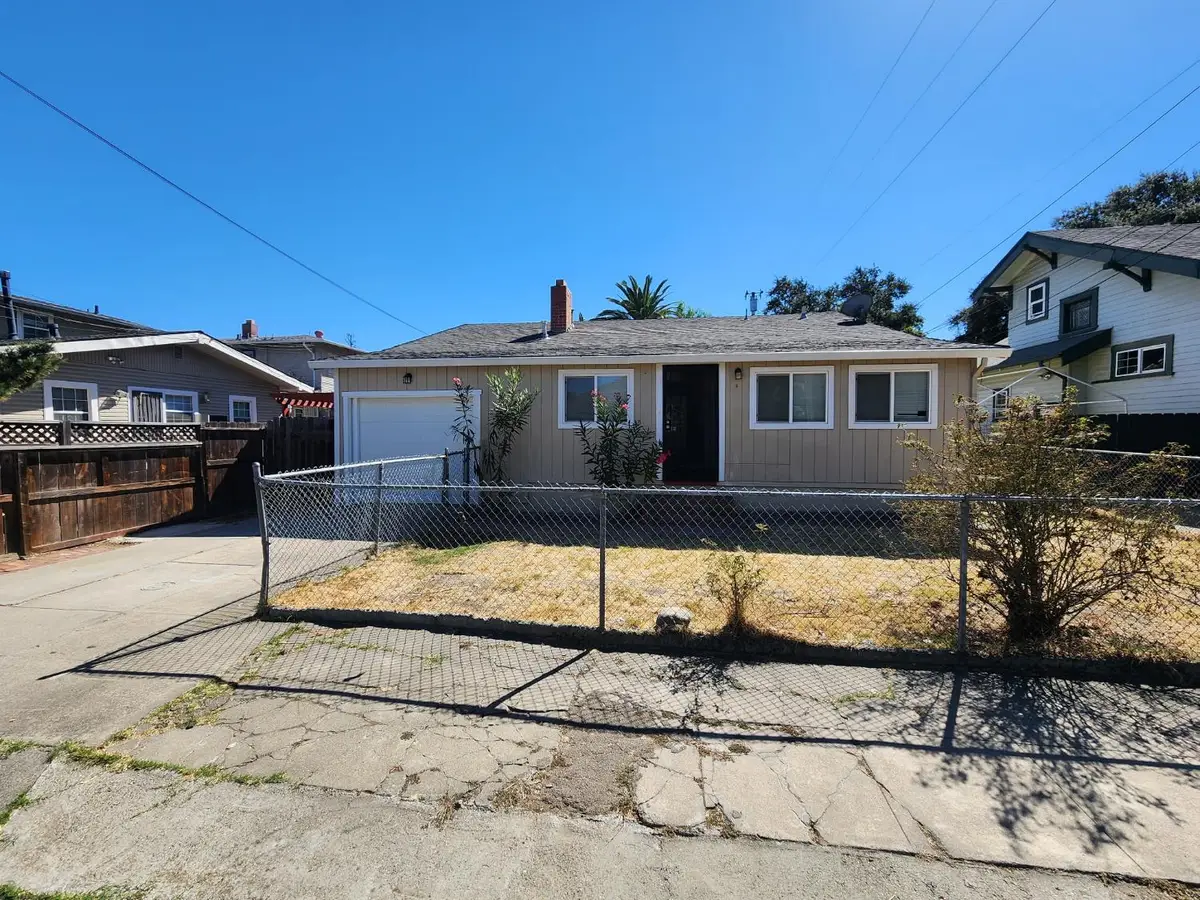 820 W Park Street, Stockton, CA 95203 - #1