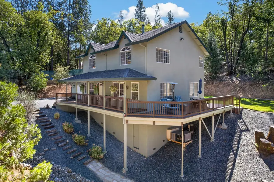 765 Hamlett Place, Colfax, CA 95713 - #2
