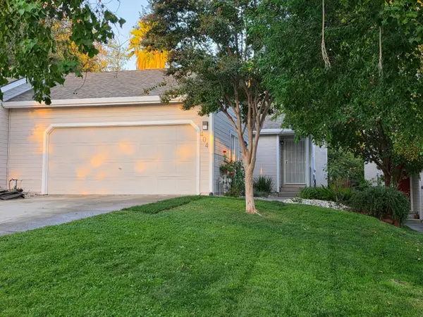 404 Lakeside Way, Folsom, CA 95630