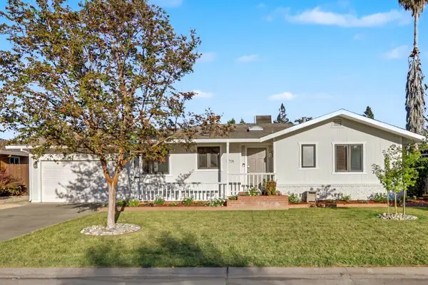 1708 Daphne Avenue, Sacramento, CA 95864