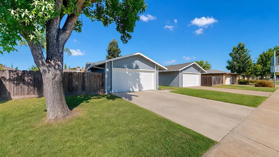 1655 Moffett Road, Ceres, CA 95307 - #2