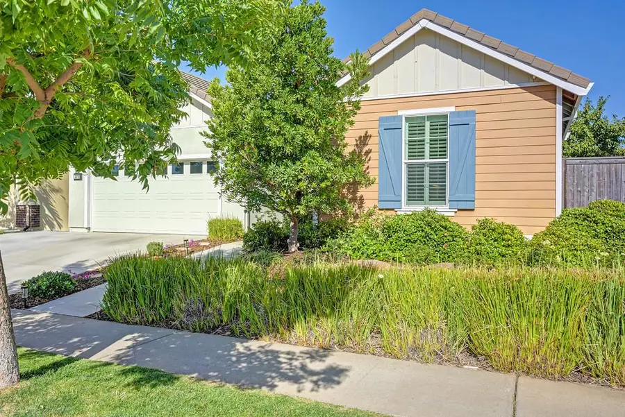 3670 Edington Drive, Rancho Cordova, CA 95742 - #2
