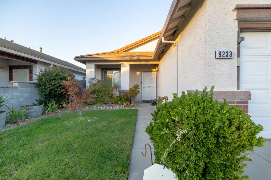 9233 Surlingham Court, Sacramento, CA 95829 - #3