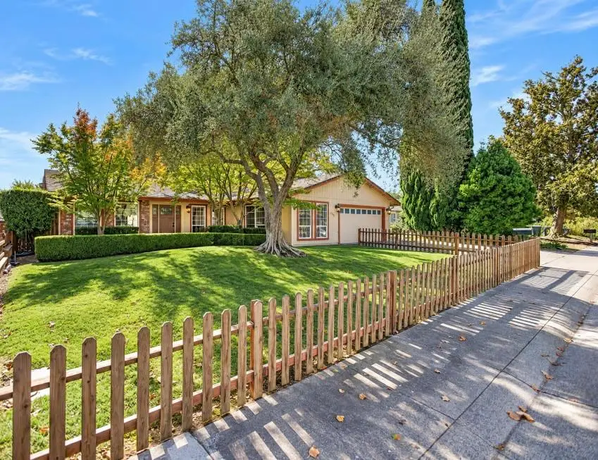 8412 Gaylor Way, Carmichael, CA 95608 - #1
