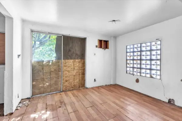 260 Lampasas Avenue, Sacramento, CA 95815