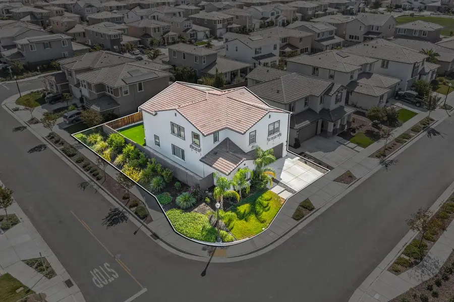5966 Wave Street, Sacramento, CA 95835 - #3
