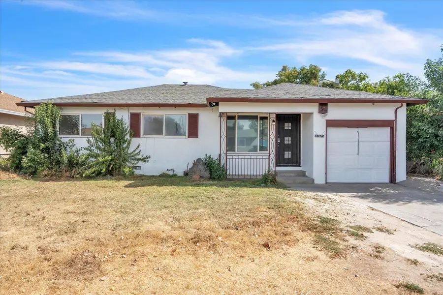 6325 Burns, Sacramento, CA 95824 - #2