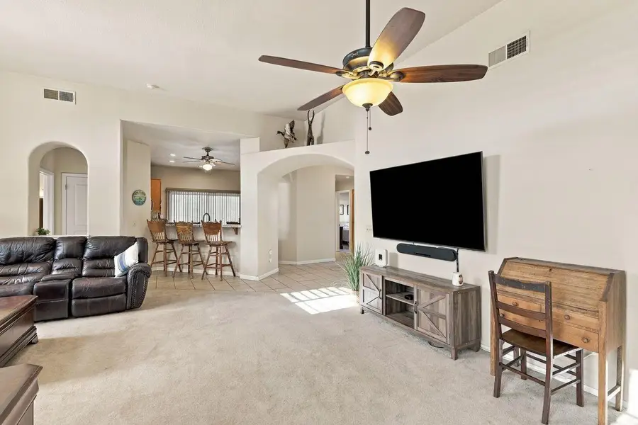 7668 Sundrift Lane, Sacramento, CA 95828 - #3