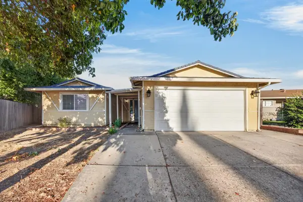 5267 Village Wood Drive, Sacramento, CA 95823