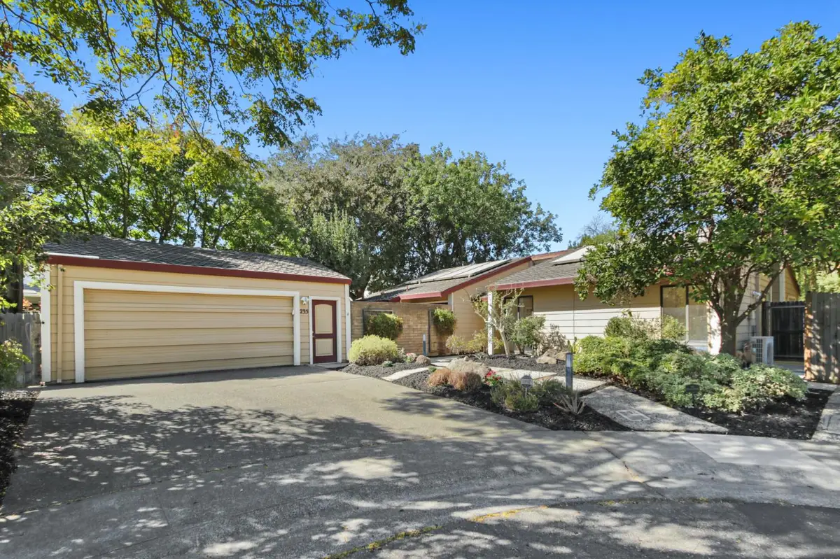 235 Ipanema Place, Davis, CA 95616 - #1