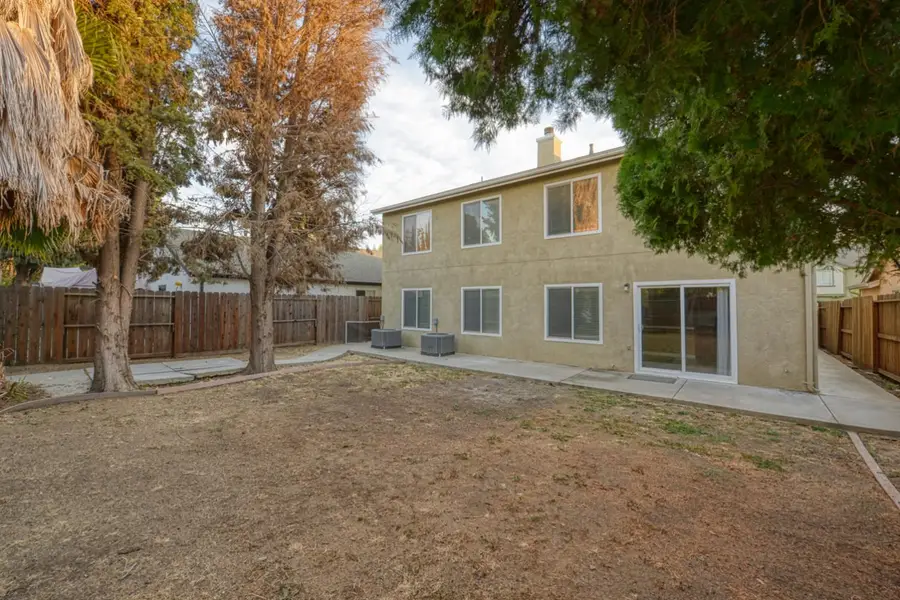 464 Red Robin Drive, Patterson, CA 95363 - #3
