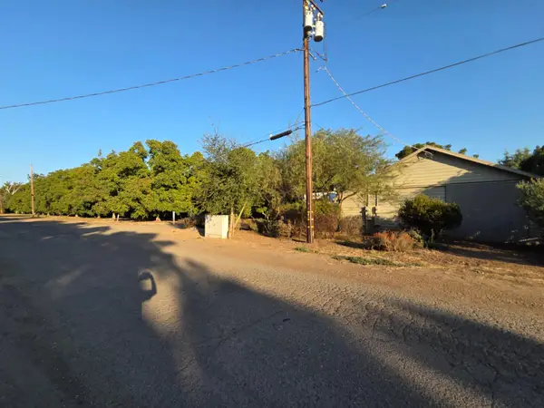 24011 Bray Avenue, Red Bluff, CA 96080