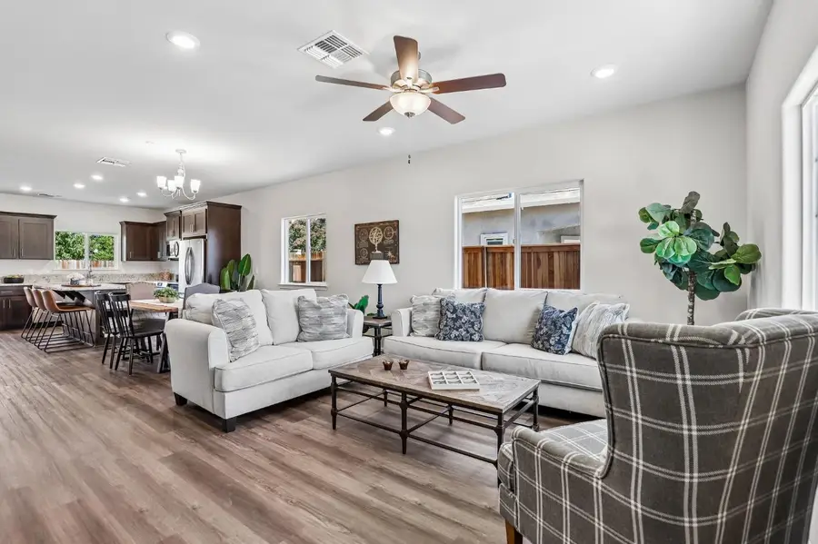 9132 Hensley Way, Elk Grove, CA 95758 - #2