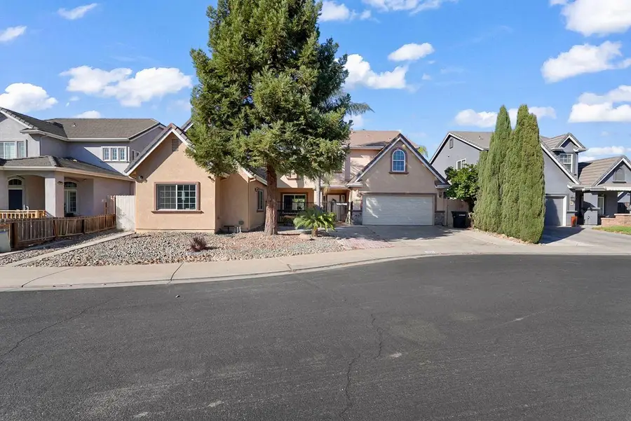 2825 Donner Trail, Riverbank, CA 95367 - #3