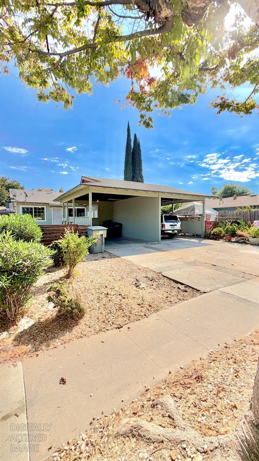 1904 Rose Avenue, Modesto, CA 95355 - #2