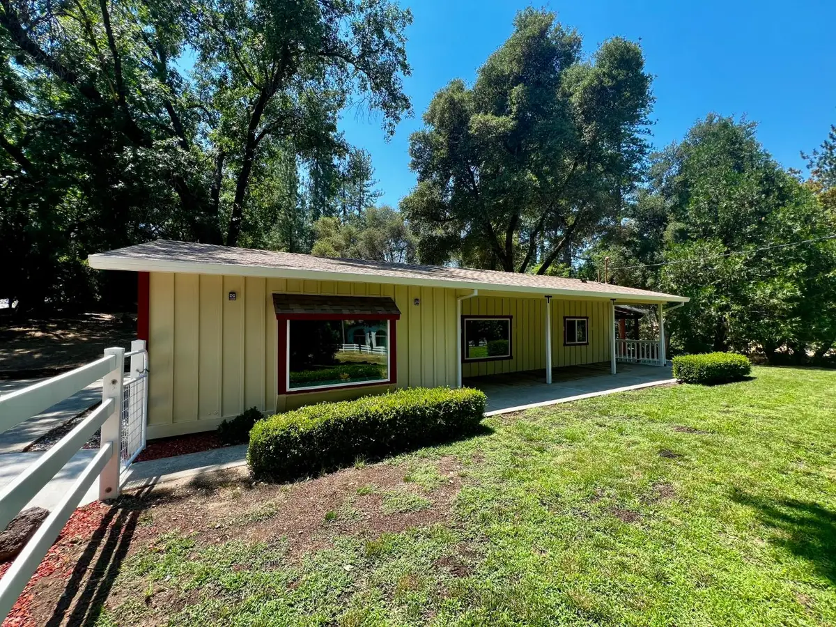 2018 Whistler Way, Somerset, CA 95684 - #1
