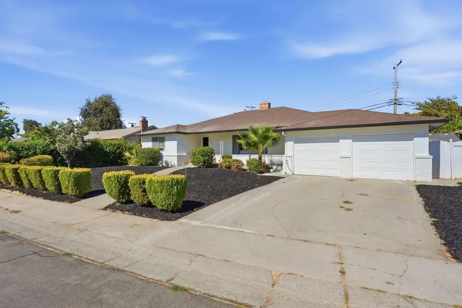 7320 Putnam Way, Sacramento, CA 95822 - #3