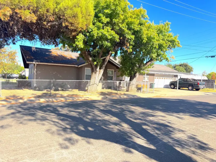 2634 Grange, Stockton, CA 95204 - #2
