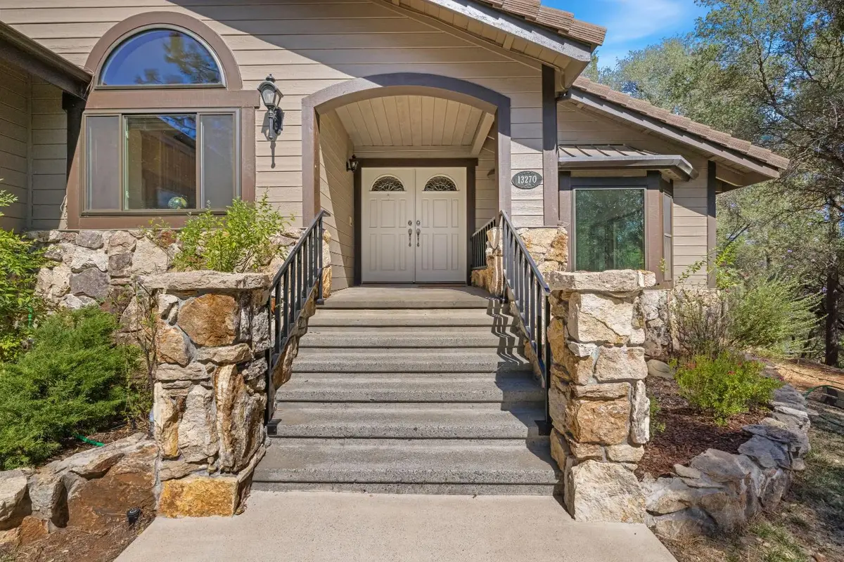 13270 Dry Creek Road, Auburn, CA 95602 - #1