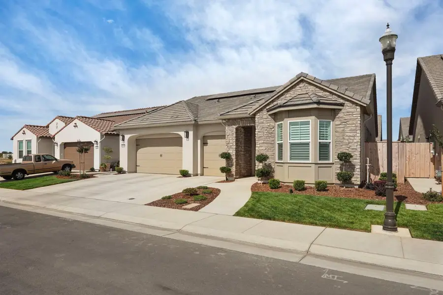 2945 Coronado Drive, Lodi, CA 95242 - #2
