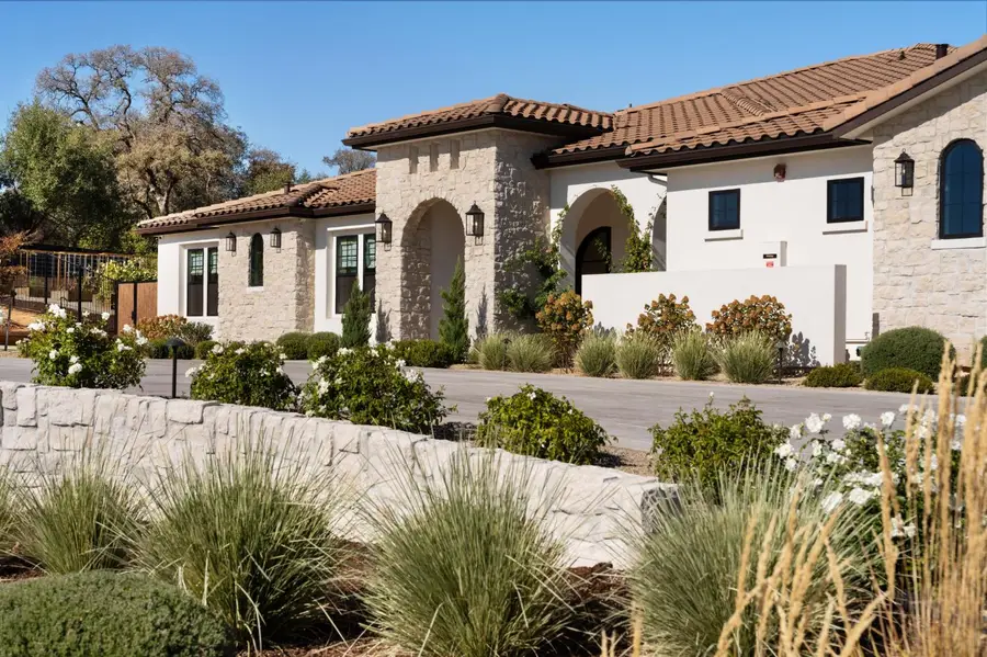 2320 Vineyard Estates Court, Auburn, CA 95603 - #3