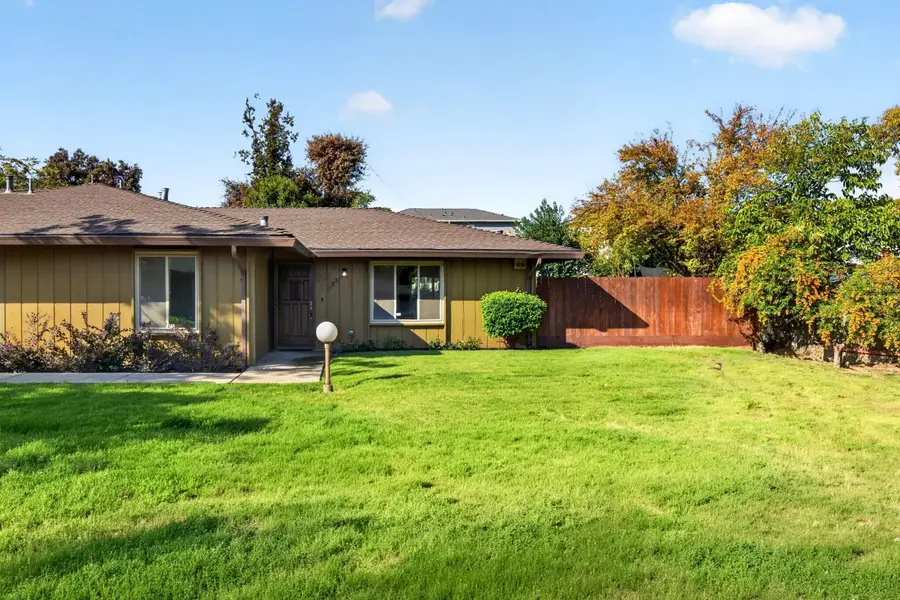 133 W Swain Road, Stockton, CA 95207 - #2