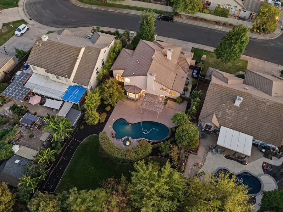 254 Luna Circle, Folsom, CA 95630 - #2