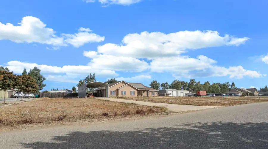 21187 E Rose Clover Lane, Linden, CA 95236 - #3
