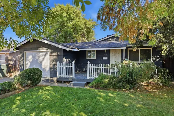 5977 Dewey Boulevard, Sacramento, CA 95824