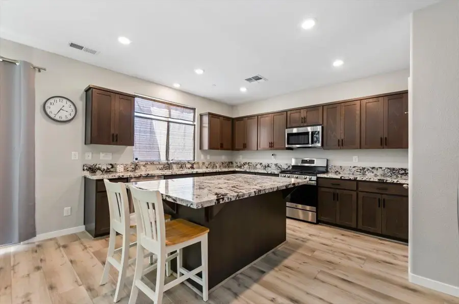 5672 Cobbler Lane, Marysville, CA 95901 - #2