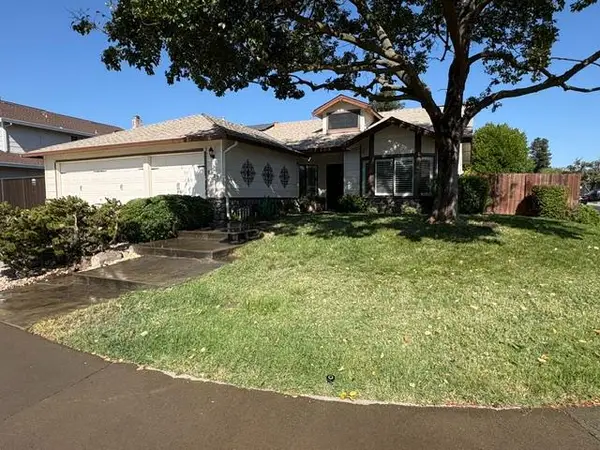 8823 Bradbury Court, Elk Grove, CA 95624
