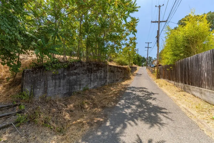 109 Gatewood Avenue, San Andreas, CA 95249 - #2