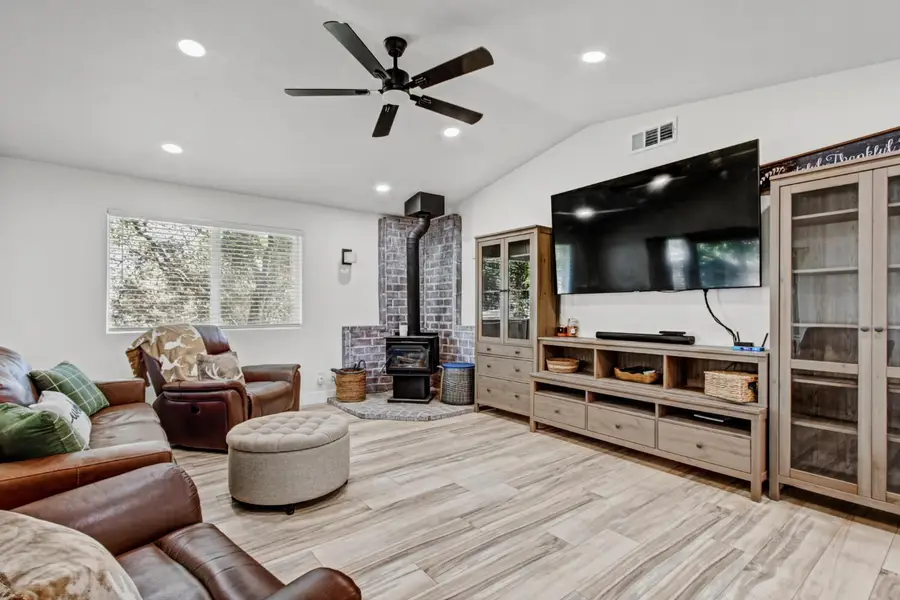 1929 Virginiatown Road, Lincoln, CA 95648 - #2