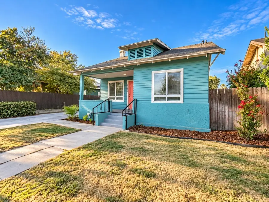 2837 E Grant Avenue, Fresno, CA 93701 - #2