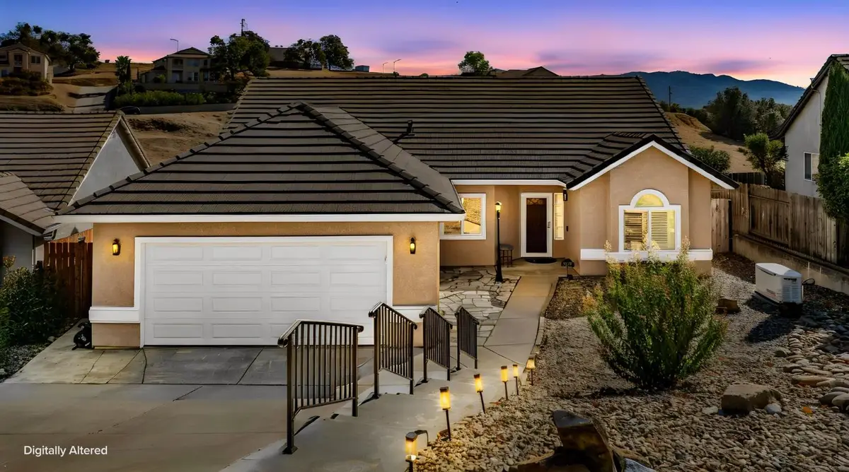 1077 Mockingbird Hill, Valley Springs, CA 95252 - #1