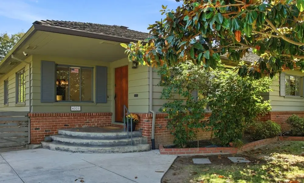 4321 Moss Drive, Sacramento, CA 95822 - #1