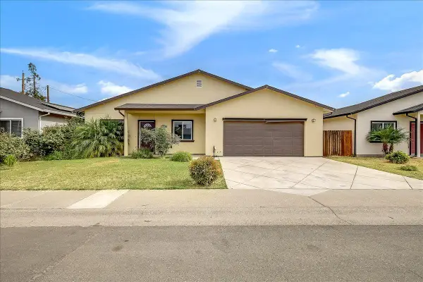 4581 Meadow Way, Olivehurst, CA 95961