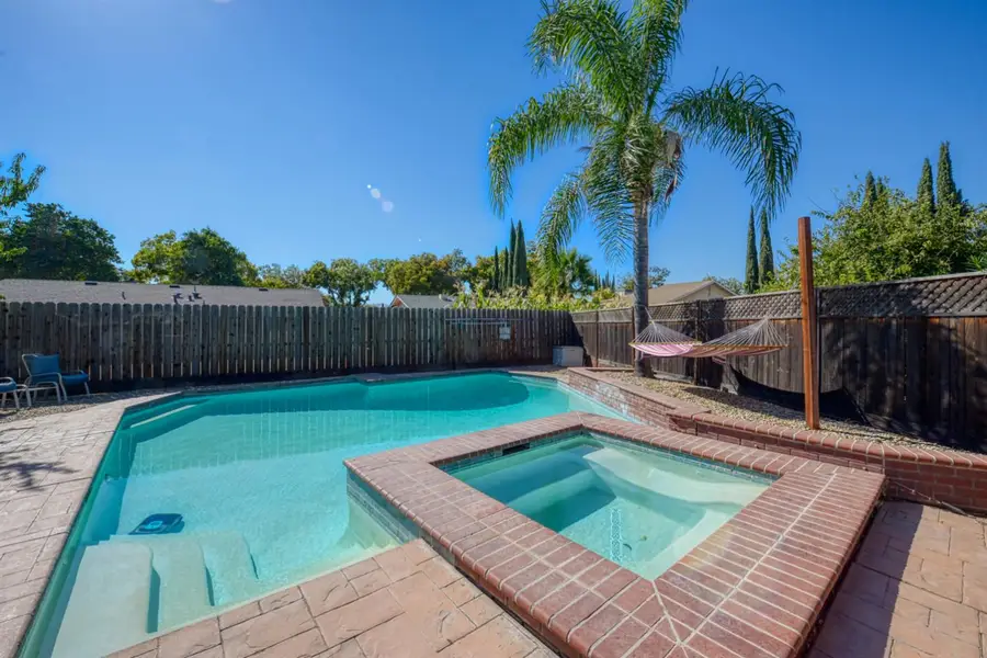 504 Nordell Place, Patterson, CA 95363 - #2